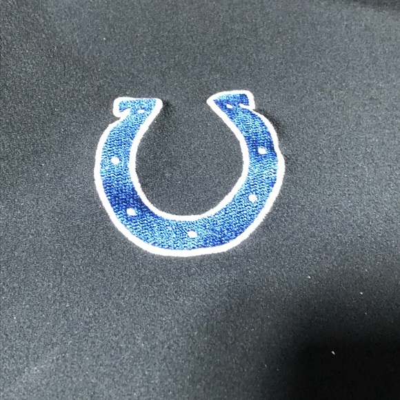 Colts Xl pull over poly/spandex long sleeve pull over. - Picture 6 of 8